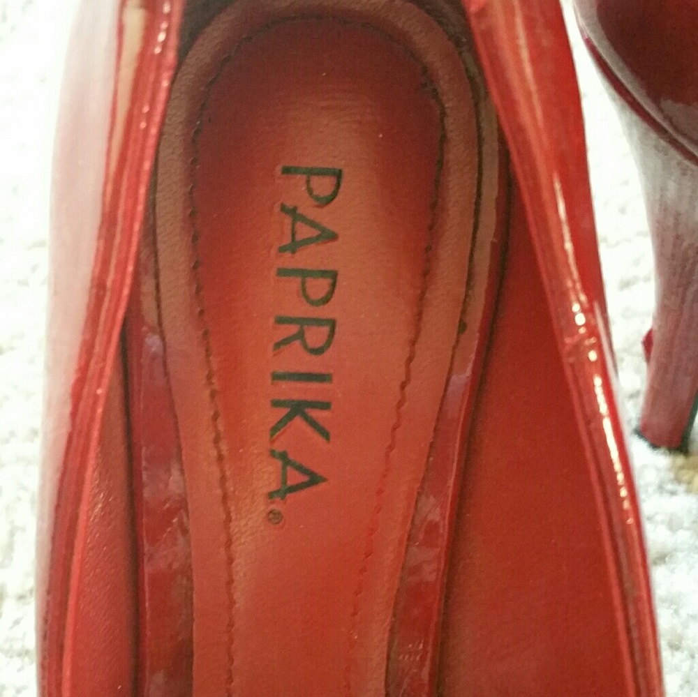 Red Open Toe Pumps - Picture 4 of 7